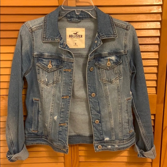 Hollister Sweaters - Hollister Distressed jean jacket